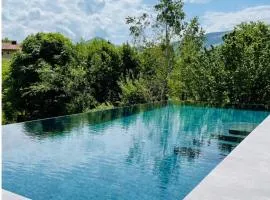 place2be - with infinity pool