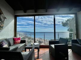 House Magnificent View Of Monaco And The Riviera: La Turbie şehrinde bir villa
