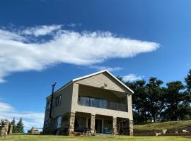 Zamenkomst River Lodge, viešbutis su vietomis automobiliams mieste Maclear