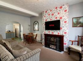 Pass the Keys Comfortable townhouse a few miles from Durham City, hotel in Ferryhill