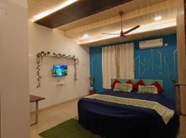 Tamboo O Zone / Dream Beach House, Hotel in Murud