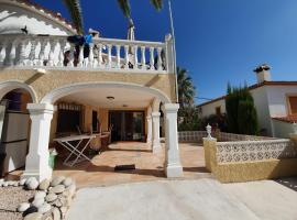 Casa Katalyna, khách sạn ở Orba