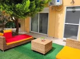 Breeze apartments- Nea plagia (garden)
