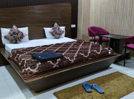 ์๋ฐ๋ผ์ ์์นํ ํธํ
Swastik Vatika