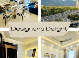 Designer's Luxe Delight-Elysium Tower, nakvynės su pusryčiais namai mieste Islamabadas