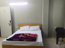Hotel sunrise sec 62, hôtel à Indirapuram