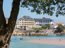 Apartamentos Astuy, hotel v destinaci Isla
