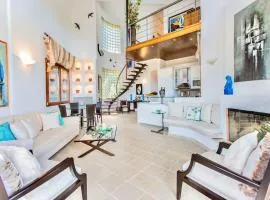 The Sani Jewels, Villa Anna