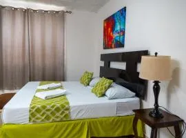 Suites & Apartments San Benito - Zona Rosa