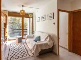 Apartamento de montaña junto al rio ,pistas de ski y parque natural