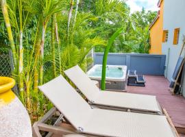 Kaz a Pouloune - la villa des vacances, hotel with jacuzzis in Le Gosier