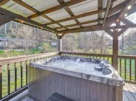 Creek Access and Hot Tub Red River Gorge Retreat