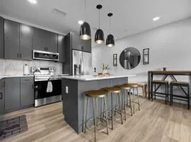 Slabtown 203 Luxury Condo Great Location