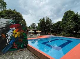 Cabañas Horeb, hôtel avec piscine à Tena