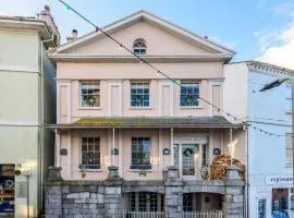 Pitchford House (7 Bedrooms), Salcombe.