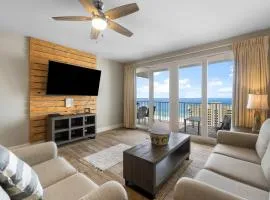 Laketown Wharf #1411 by Nautical Properties