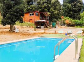 Cabaña Altos de la Parra TOME - Quincho & estufa a leña, casa vacanze a Tomé