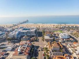 Steps to the beach, piers, downtown, hotel di Huntington Beach