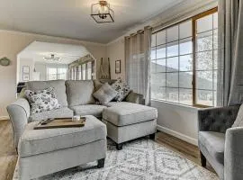 Stay in a Historic Gold Mine Town w/Mountain Views