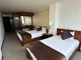 Hotel Presidente by NASS