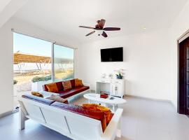 Villa Dorado 57 - Playa Arcangel, casa vacacional en Rosarito