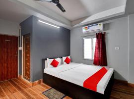 Hotel Ambassador Barasat, viešbutis mieste Kolkata, netoliese – West Bengal State University