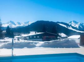 티롤 제펠트에 위치한 호텔 Ferienhaus in Seefeld In Tirol mit Großer Terrasse