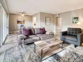 Blueground Palo Alto balcony nr shops dining SFO-1710