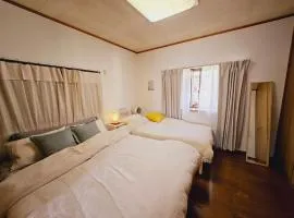 AsahiStay -Koiwa, Free parking O, Whole Family House, Japanese garden taste