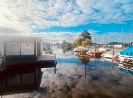 Amsterdam Boathouse, apartemen di Aalsmeer