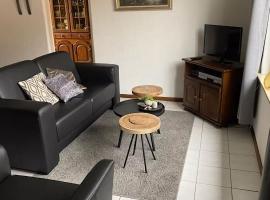 Tranquil Holiday Home in Margraten, hotel di Margraten