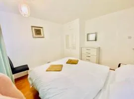 Wonderful Two Bedroom Apartment in London