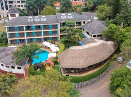 Dolphin Suites, hotel berdekatan Bugolobi Market, Kampala