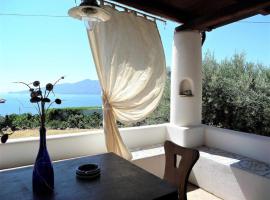 Casa Cavalluccio Marino - terrazza vista mare, hotel i Santa Marina Salina