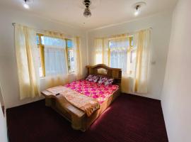 Adeel Homes Srinagar, hotel bajet di Srinagar