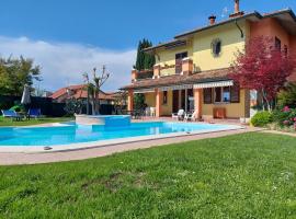 B&B Villa Giulia, hotell i Desenzano del Garda