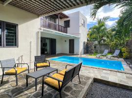 Fabulous Villa with Private Pool in Grand-Baie, מלון עם בריכה בגרנד באייה