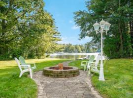 Piscataquog Reservoir House, vakantiehuis in Goffstown