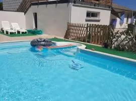 Gîte avec piscine - 4 personnes - Pays Cathare