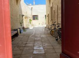 Appartamento in antica casa, hotel en Vernole