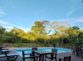 Finca Campestre La Flor โรงแรมในDoradal