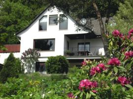 Ferienhaus in Obernsees mit Garten, Terrasse und Grill, hotel in Mistelgau