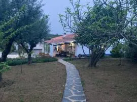Casa do Monte - Esperança