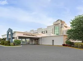 DoubleTree by Hilton Norfolk Airport