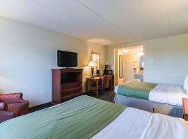 Quality Inn & Suites Conference Center West Chester: West Chester şehrinde bir otel