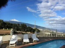 Ferienwohnung in Santa rsula mit gemeinsamem Pool, Grill und Terrasse und Panoramablick