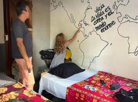 coraizone hostel, habitación en casa particular en Cobán