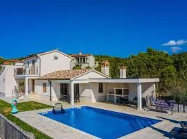 Brandneue Villa Vanda mit privatem Pool