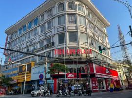 Tiến Lộc Plaza Hotel, hotel in Hà Nam