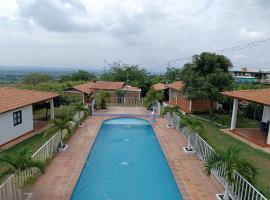 FINCA LA ALDEA Cabañas campestres, hotel with pools in La Tortuga